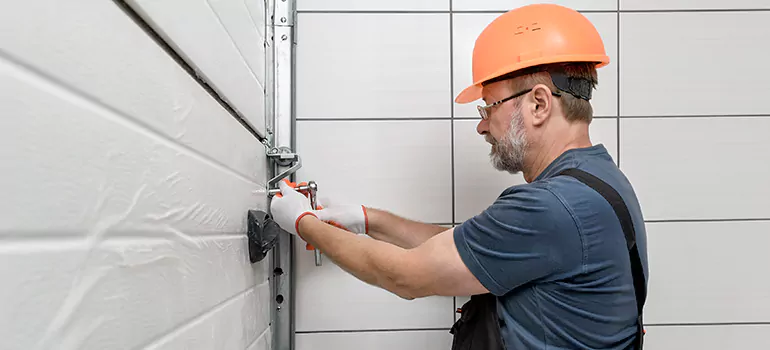 Garage Door Repair in Union City